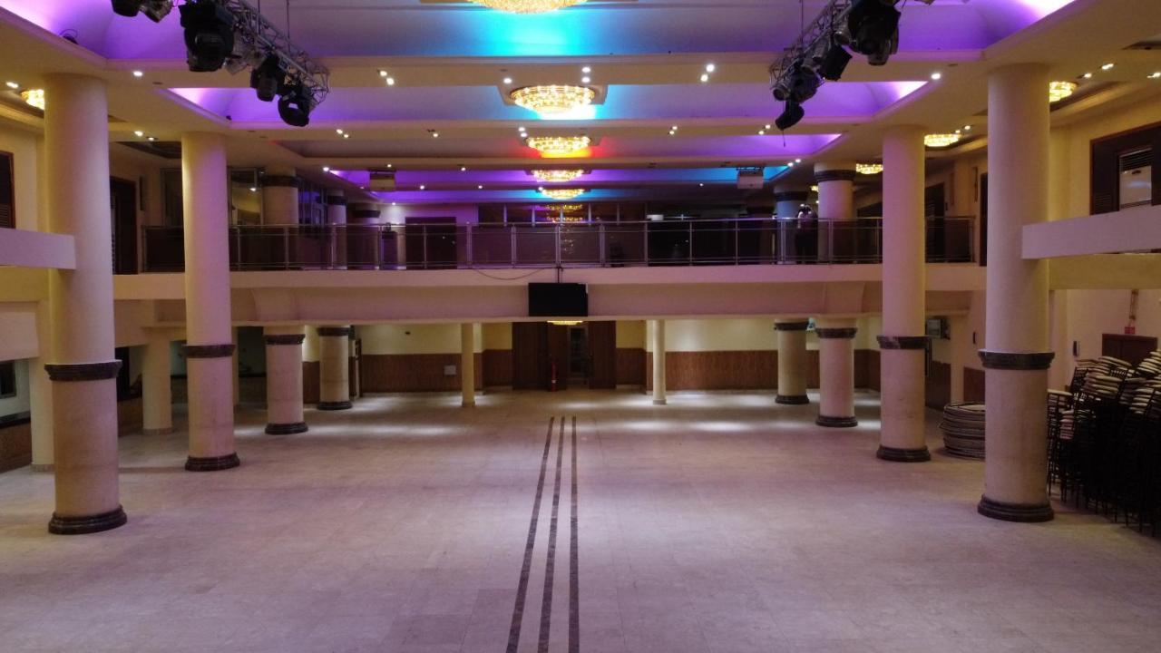 Caesar'S Luxury Hotel Lekki Exteriör bild
