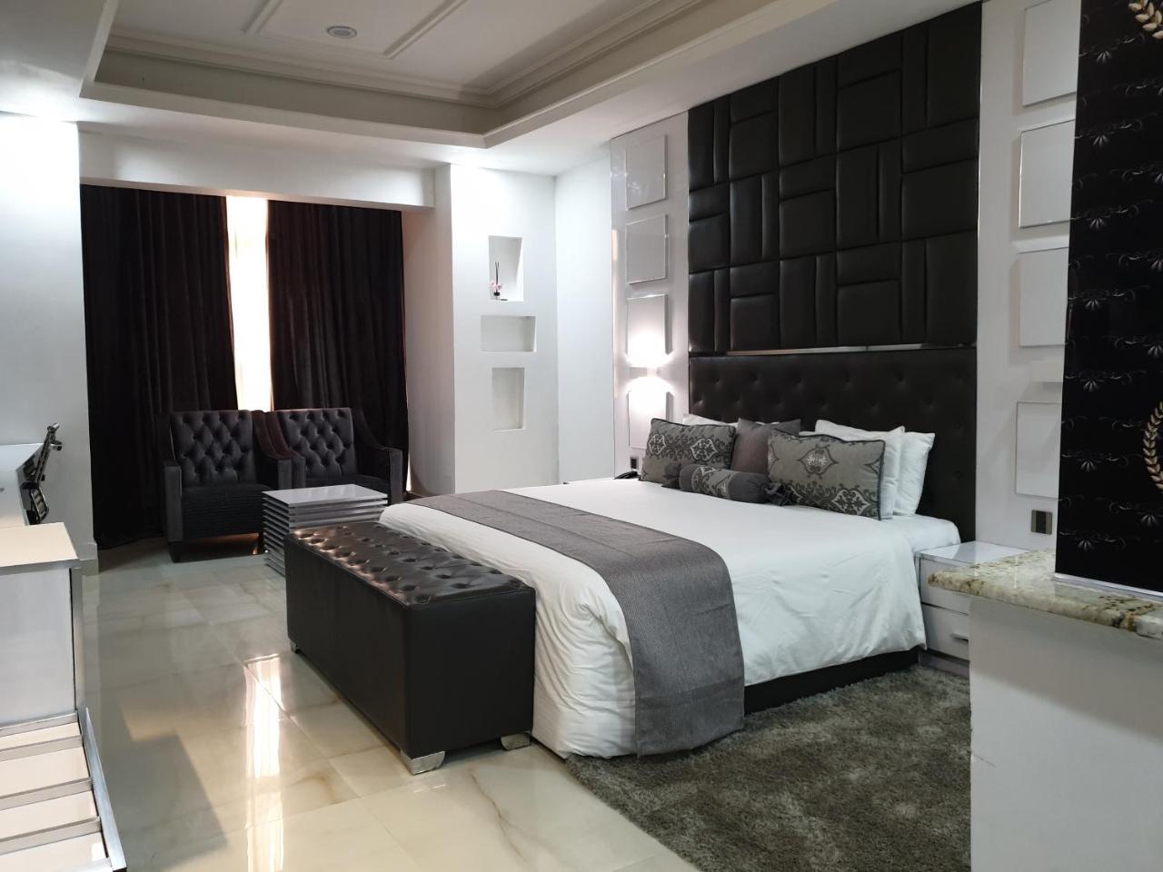 Caesar'S Luxury Hotel Lekki Exteriör bild